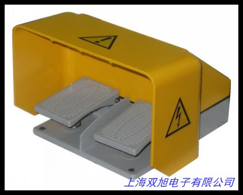1751腳踏開關(guān) 線上開關(guān) 按鈕開關(guān)