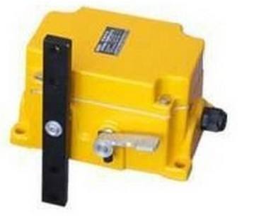 塑殼配電保護(hù)CDM6S-800M/4310B 630A DC220V 固定式板后